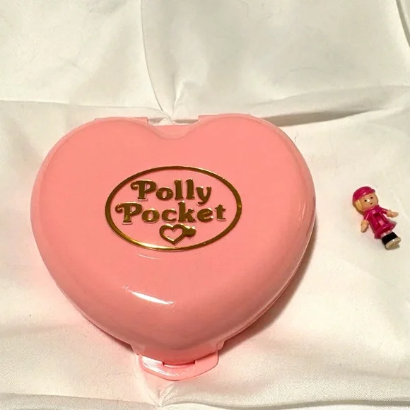 Polly Pocket Heidi’s Alpine Chalet made in 1989 by Blue Bird - Picture 5 of 8